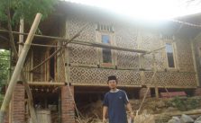 RUMAH BARU UST DIDIN DI PESANTREN