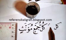 Bagaimana cara mengolah tinta yang benar untuk menulis kaligrafi ?